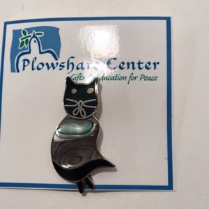 Cat pin